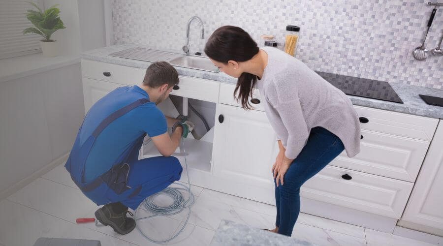 Expert burst pipe repair services in Iberia, OH